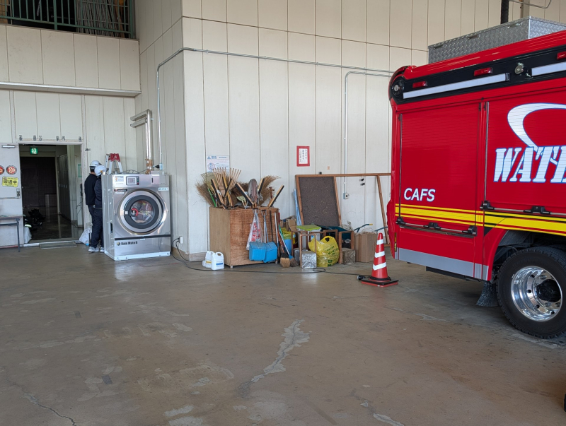 PXL_20251121_045506568